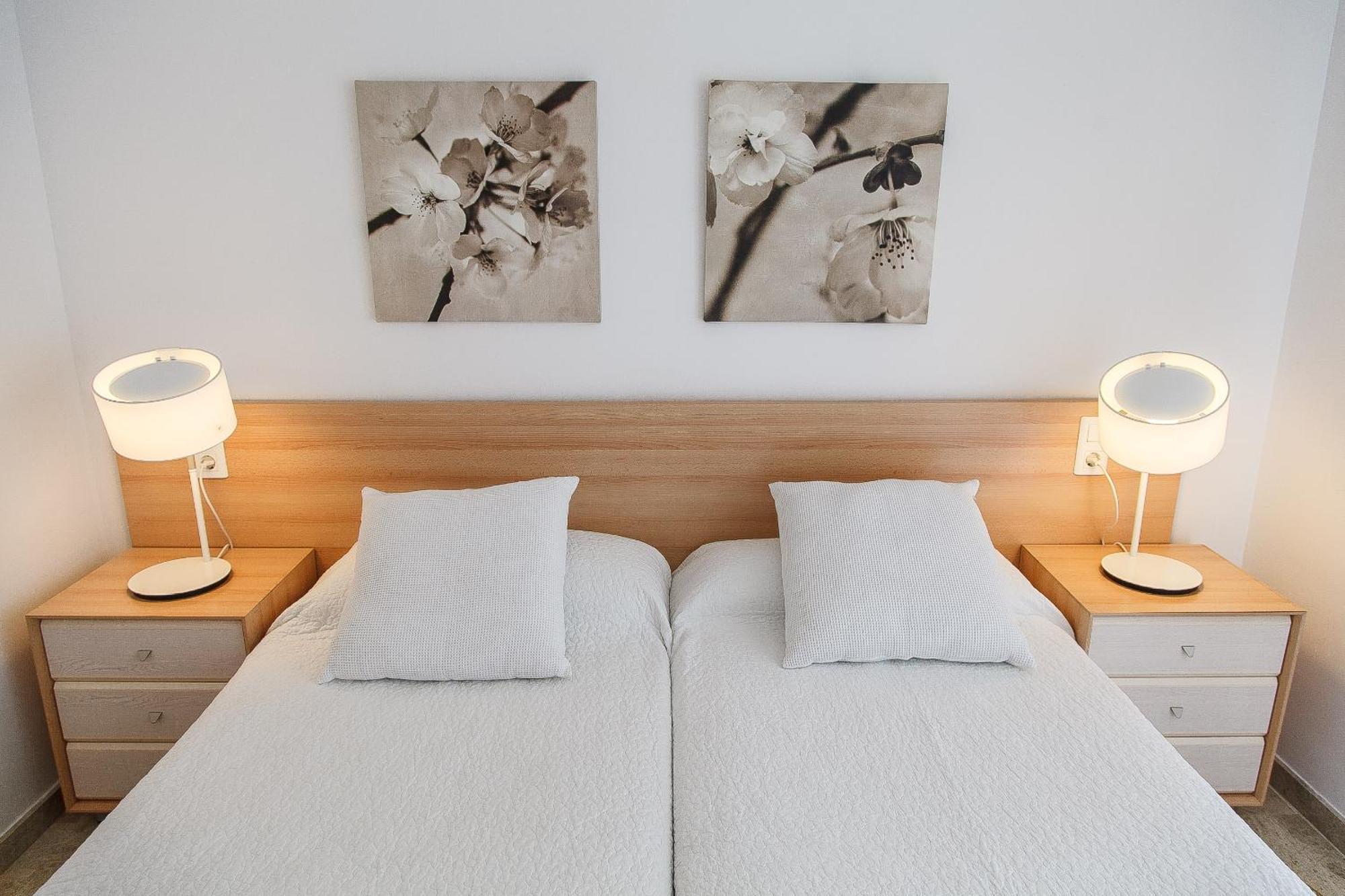 Uhc Ventura Park Apartments Salou Phòng bức ảnh